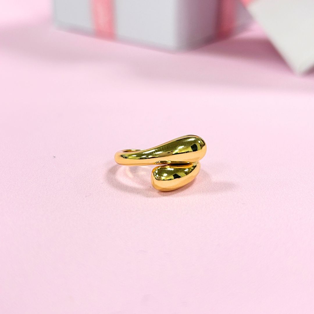 Paris Teardrop Adjustable Ring